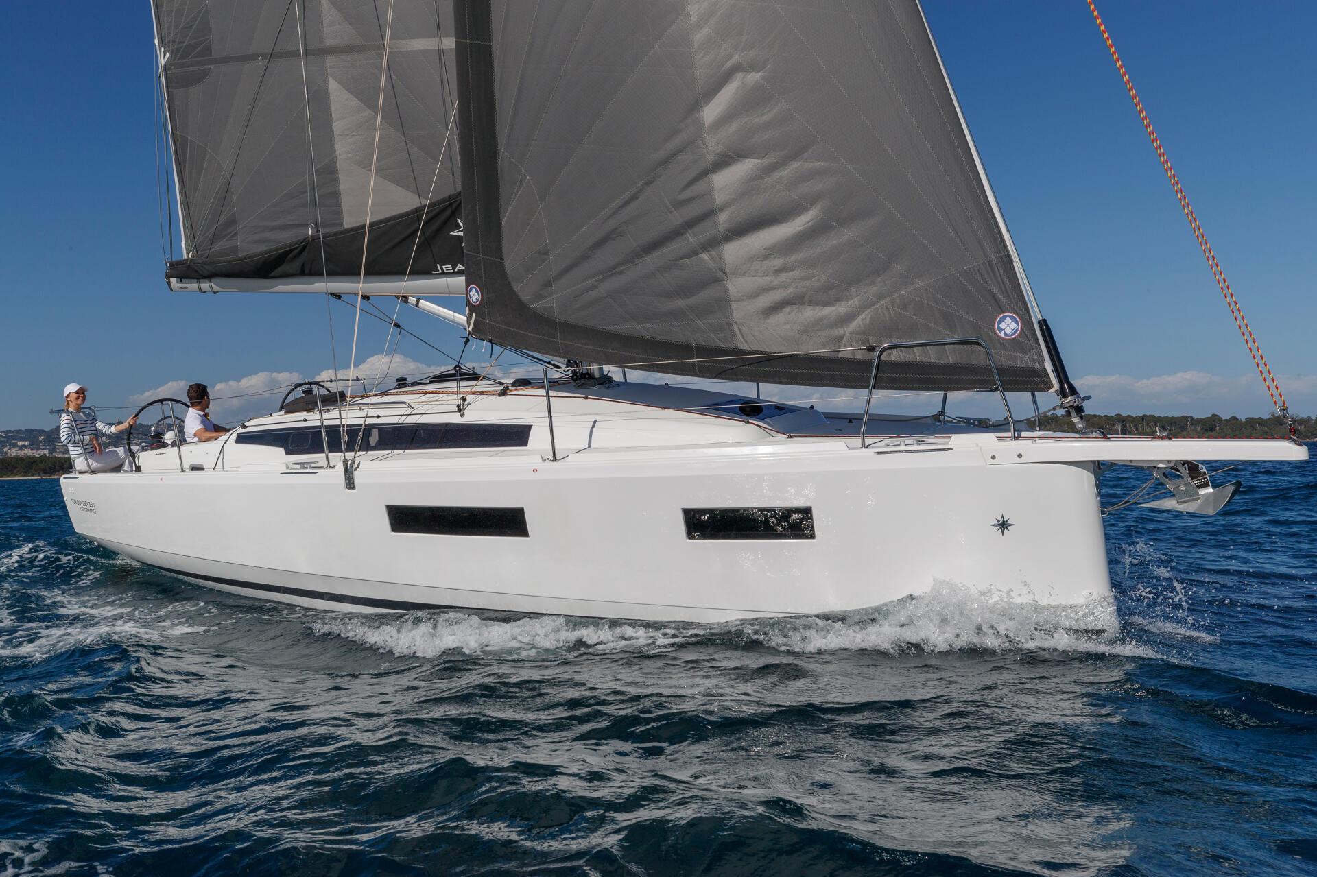 Buy luxury yacht Jeanneau Sun Odyssey